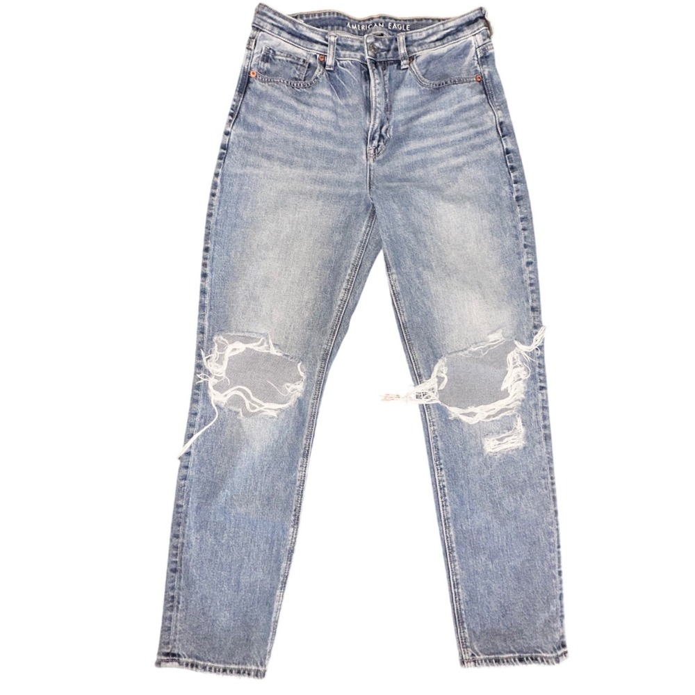American Eagle Mom Jeans Womens 6 Light Wash Distressed High Rise Denim